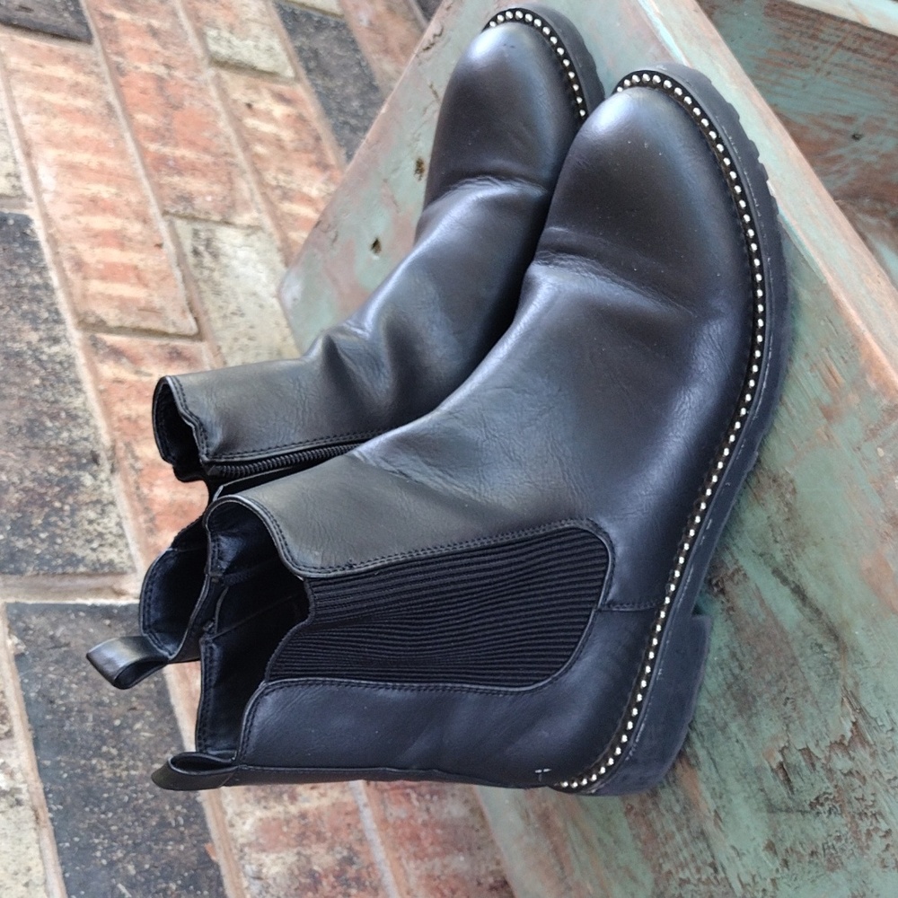 Mia boots faux leather, black, size 8.5
